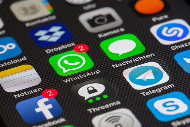 social media phone