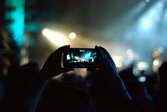 smartphone video