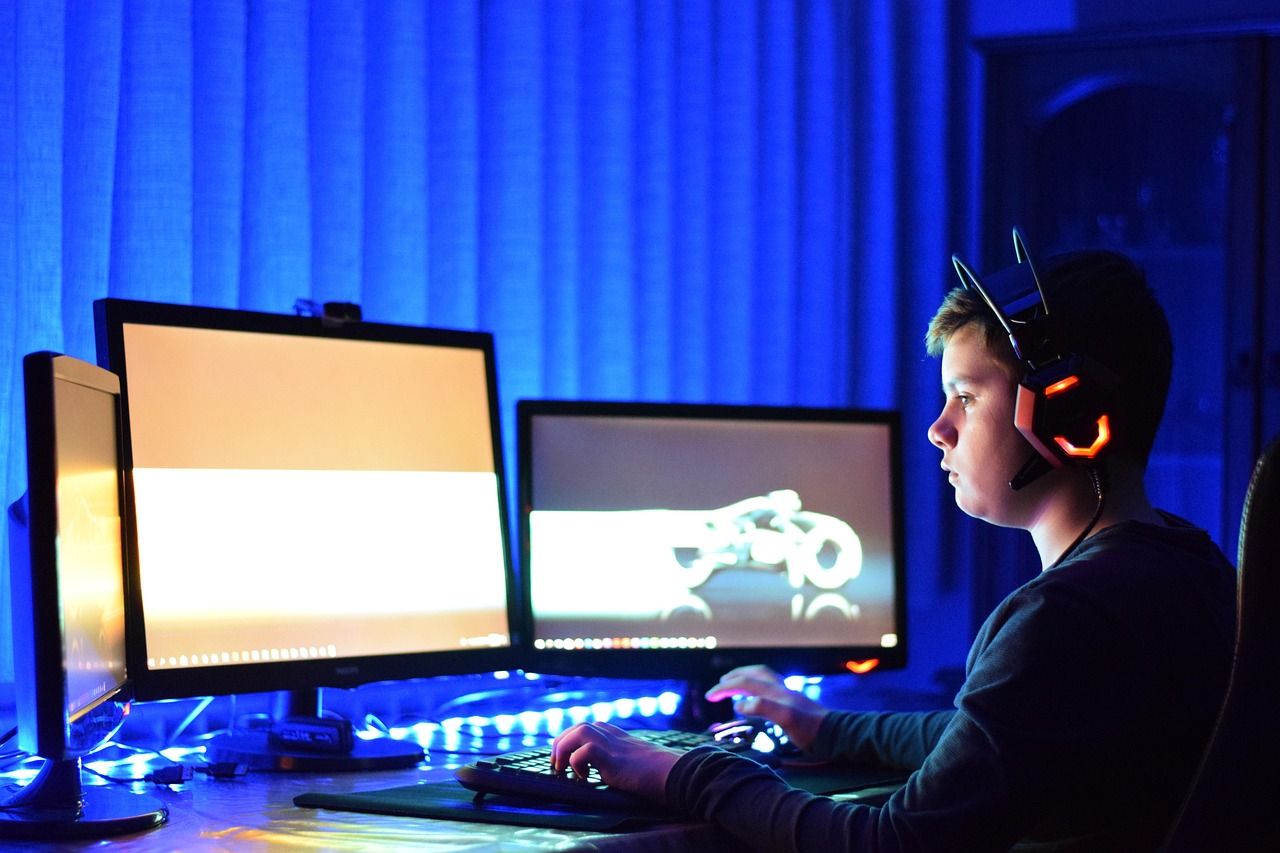 Cara Live Streaming Game YouTube dari HP ke PC: Panduan Lengkap 2026 - artikel di blog Buzzerpanel.id Indonesia